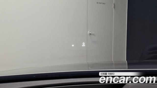 Mercedes-Benz E-Class 2018 — photo 27
