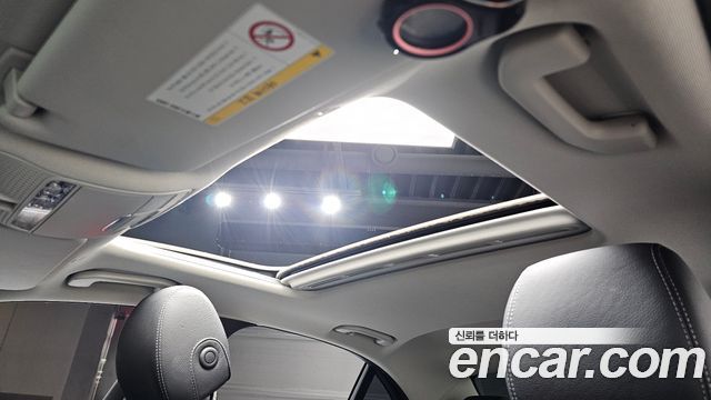 Mercedes-Benz E-Class 2018 — photo 34