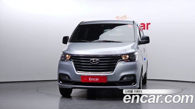 Hyundai Starex 2021 — photo 3