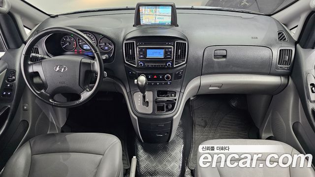 Hyundai Starex 2021 — photo 10