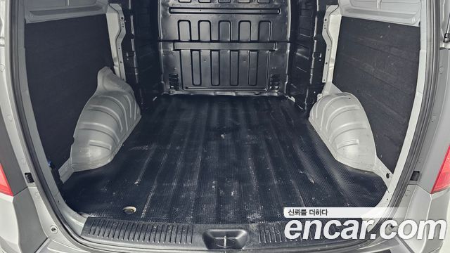 Hyundai Starex 2021 — photo 24