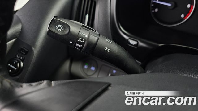 Hyundai Starex 2021 — photo 28