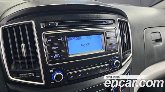 Hyundai Starex 2021 — photo 29