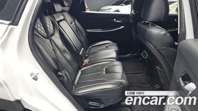 Hyundai Santafe 2021 — photo 17