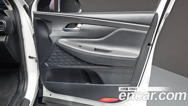Hyundai Santafe 2021 — photo 14
