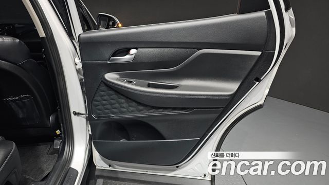 Hyundai Santafe 2021 — photo 15