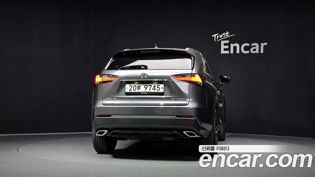 Lexus NX 2015 — photo 4