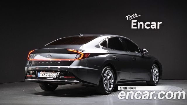 Hyundai Sonata 2023 — photo 2