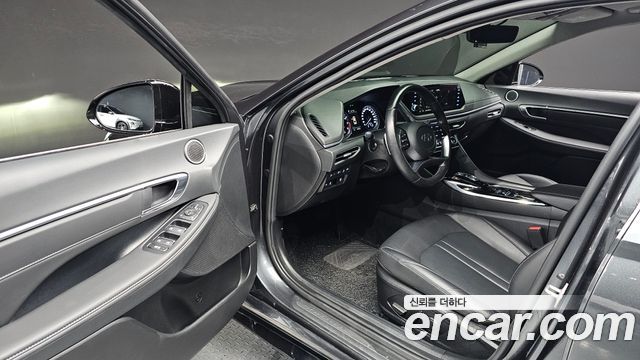 Hyundai Sonata 2023 — photo 10