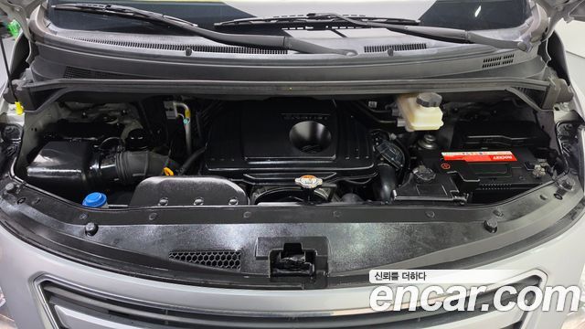 Hyundai Starex 2016 — photo 6