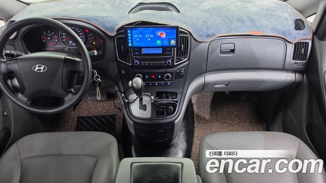 Hyundai Starex 2016 — photo 10