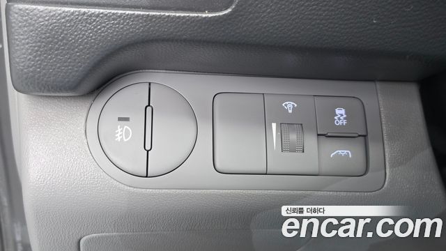 Hyundai Starex 2016 — photo 18