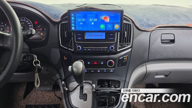 Hyundai Starex 2016 — photo 20