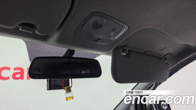 Hyundai Starex 2016 — photo 23
