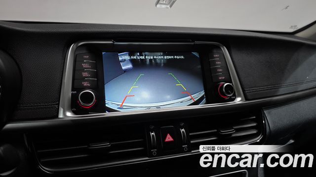 Kia K5 2018 — photo 21