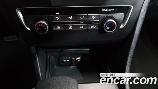 Kia K5 2018 — photo 25