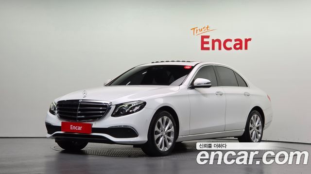 Mercedes-Benz E-Class 2017 — photo 1