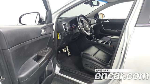 Kia Sportage 2019 — photo 13