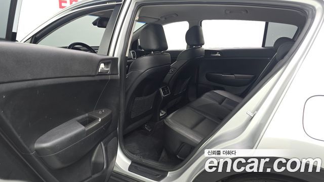Kia Sportage 2019 — photo 17