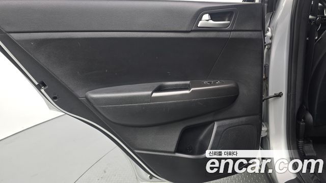 Kia Sportage 2019 — photo 15
