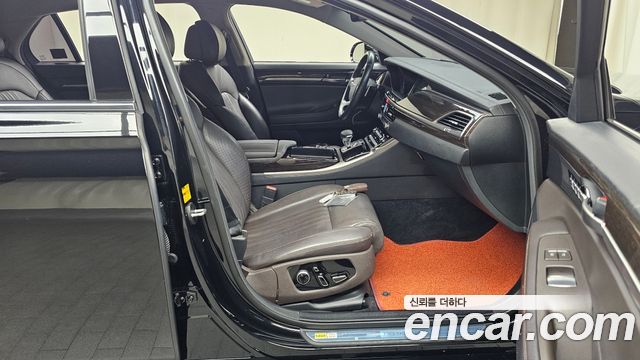 Genesis EQ900 2016 — photo 16