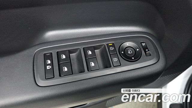 Hyundai Santafe 2025 — photo 19