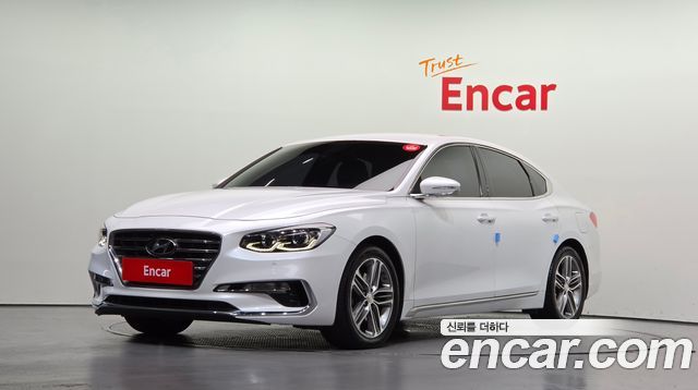 Hyundai Grandeur 2018 — photo 1
