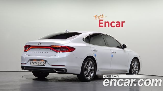 Hyundai Grandeur 2018 — photo 2