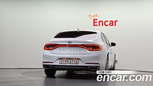 Hyundai Grandeur 2018 — photo 4