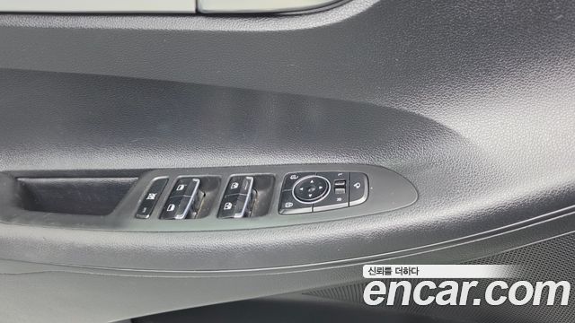 Hyundai Grandeur 2018 — photo 18