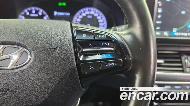 Hyundai Grandeur 2018 — photo 22