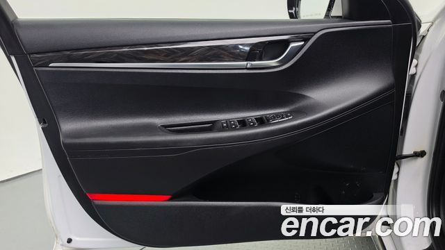 Hyundai Grandeur 2018 — photo 14