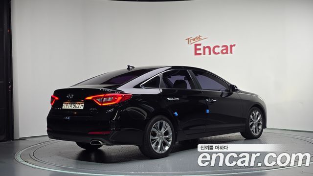 Hyundai Sonata 2017 — photo 2