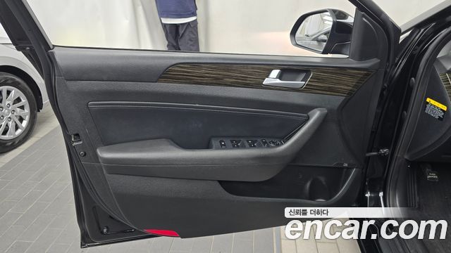 Hyundai Sonata 2017 — photo 14