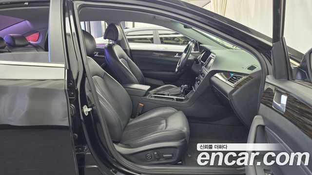 Hyundai Sonata 2017 — photo 16