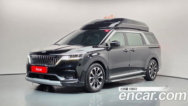 Kia Canival 2021 — photo 1