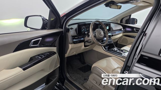 Kia Canival 2021 — photo 13
