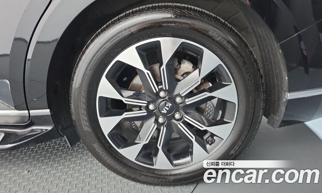 Kia Canival 2021 — photo 7