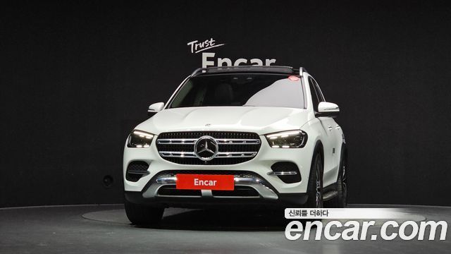 Mercedes-Benz GLE-Class 2024 — photo 3