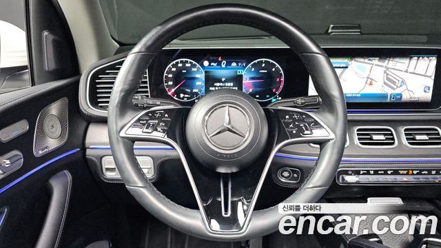 Mercedes-Benz GLE-Class 2024 — photo 23