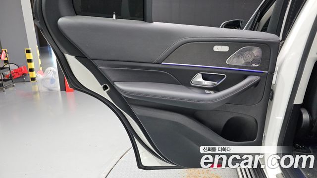 Mercedes-Benz GLE-Class 2024 — photo 15