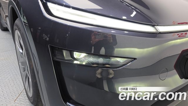 Tesla Model Y 2026 — photo 8