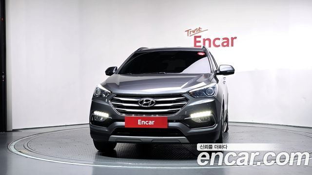 Hyundai Santafe 2016 — photo 3