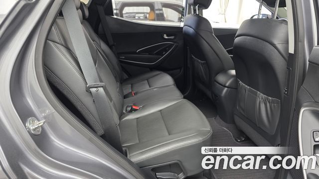 Hyundai Santafe 2016 — photo 17
