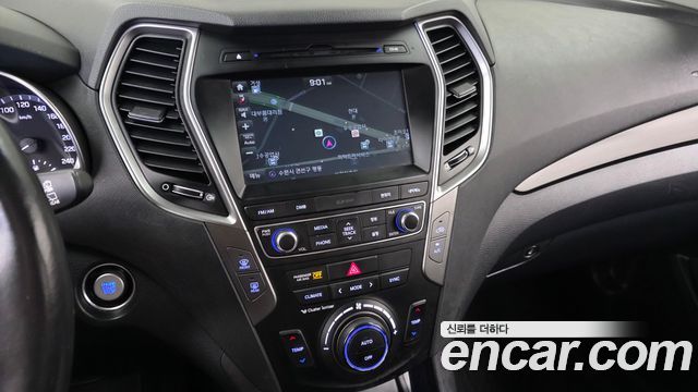 Hyundai Santafe 2016 — photo 19