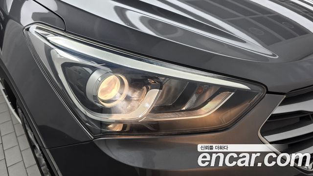 Hyundai Santafe 2016 — photo 8