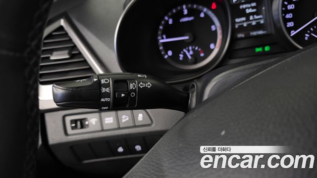 Hyundai Santafe 2016 — photo 27
