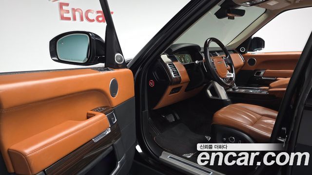 Land Rover Range Rover 2017 — photo 13