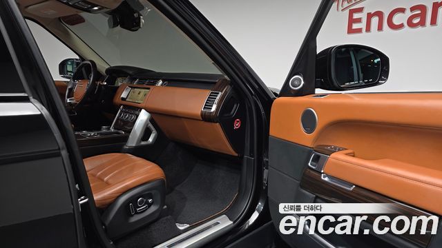 Land Rover Range Rover 2017 — photo 17