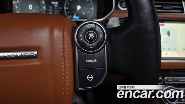 Land Rover Range Rover 2017 — photo 36